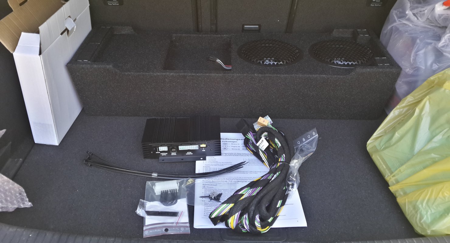 Музыка HELIX Plug & Play для автомобилей VAG