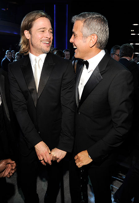 Джордж Клуни рассказал, как Брэд Питт однажды разыграл его на съемках в Италии: "Это ужасная история" Звезды,Новости о звездах