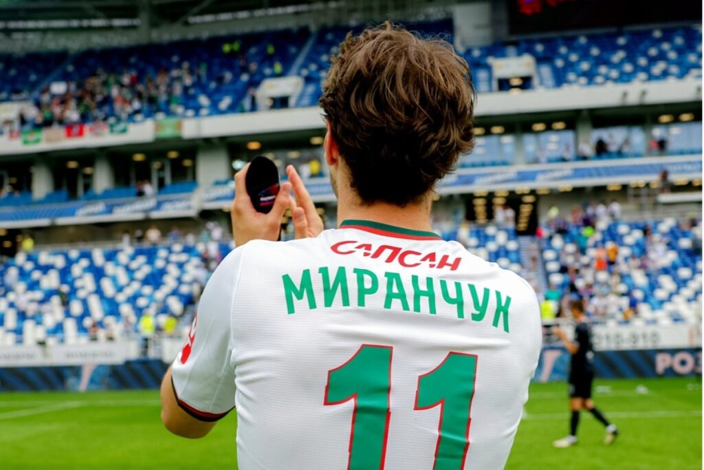 Агент Миранчука объяснил, почему тот покинул «Локомотив»