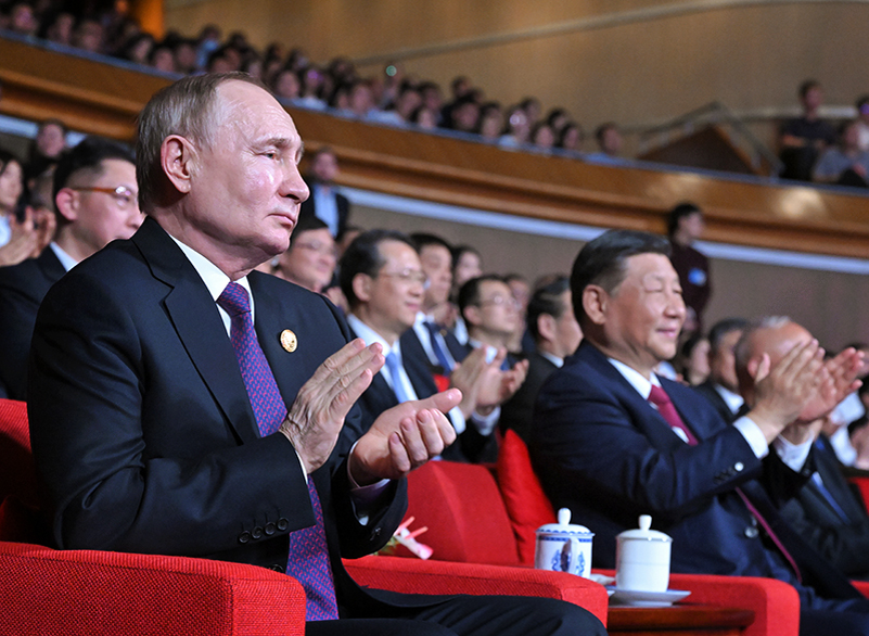 После затишья, наступившего после шумихи вокруг поездки президента РФ в Китай, пришло время объективно оценить результаты встречи Владимира Путина и Си Цзиньпина, отделившись от прекрасной церемонии