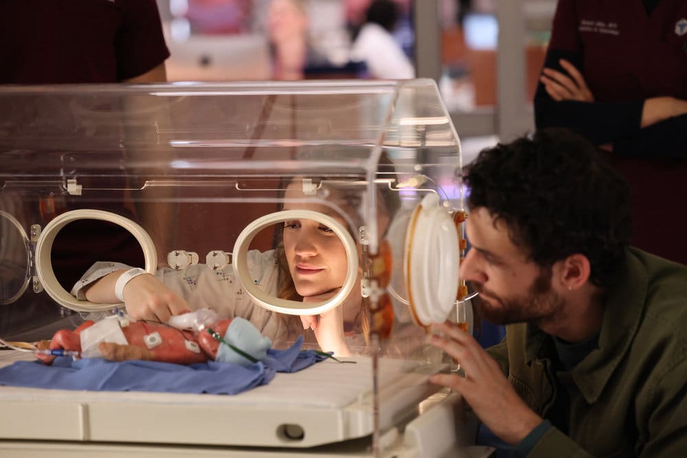 Neonatal Crisis - Chicago Med Season 9 Episode 12