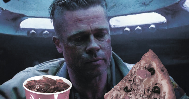 В московской компании ищут курьеров, которые будут есть пиццу вместе с клиентом