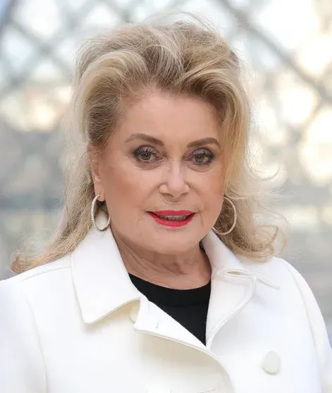 Катрин Денёв