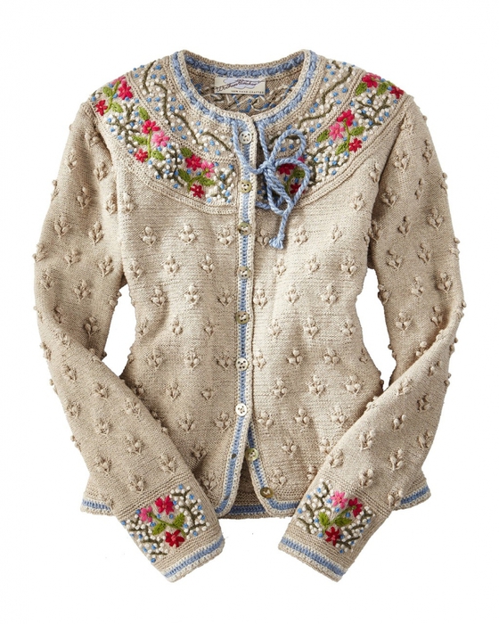 Большая коллекция идей вышивки по трикотажу Большая коллекция идей вышивки по трикотажу