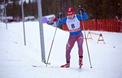 Непряева и Белорукова вышли в финал командного спринта на ЧМ с лучшим результатом