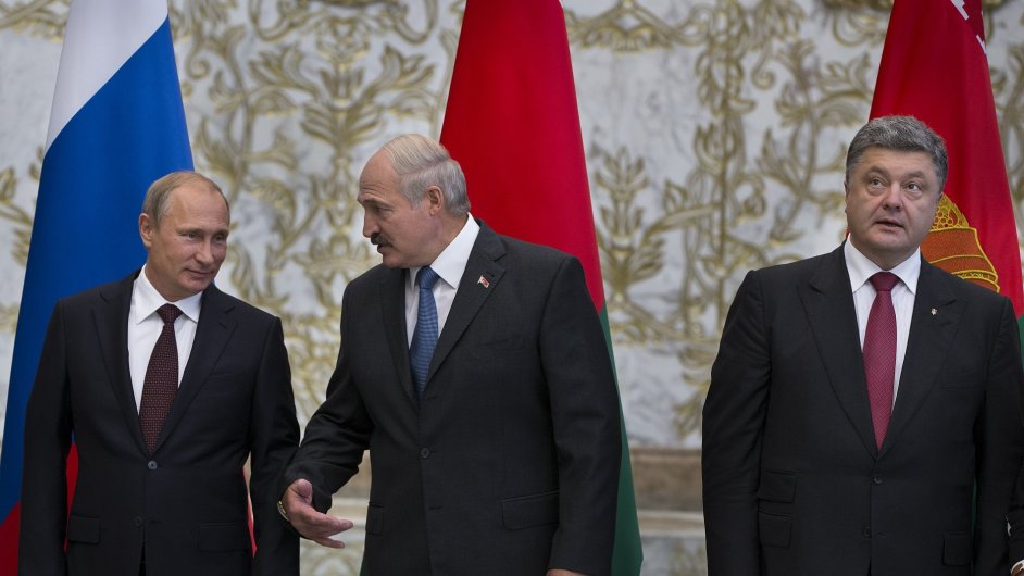 Раскрыты тайные детали телефонного разговора Порошенко и Лукашенко о России