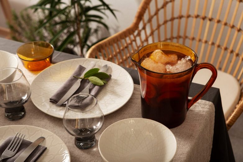 Посуда, которая дешевит даже самую стильную и изысканную кухню