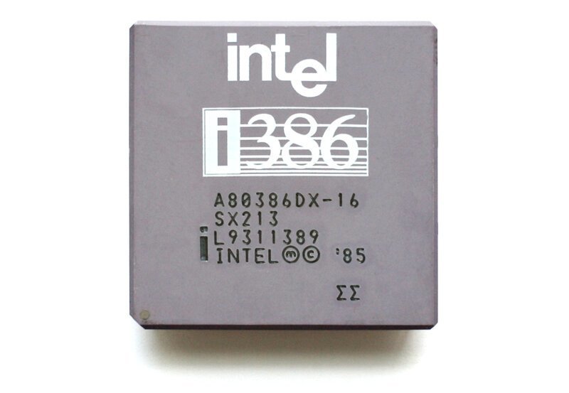 Intel-история успеха 90-е, AMD, Intel, x86, история, компьютер, процессор