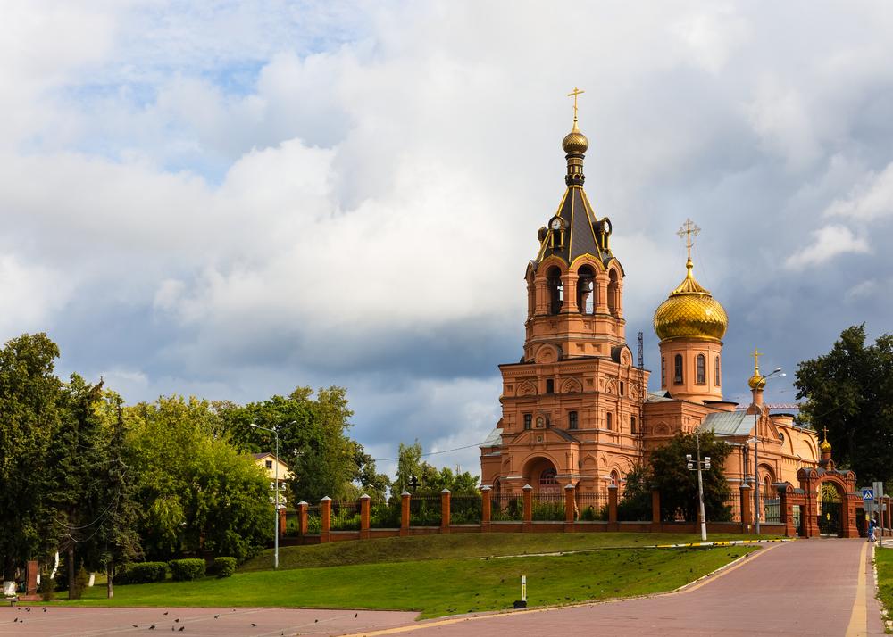 Куда поехать на майские праздники в Подмосковье: 5 городов, до которых добираться меньше 1 часа можно, также, минут, городе, машине, электричке —, посетить, городов, всего, немало, советуем, отдохнуть, самых, красивых, Москвы, добраться, фарфоровый, дорога, Дмитров, красивые