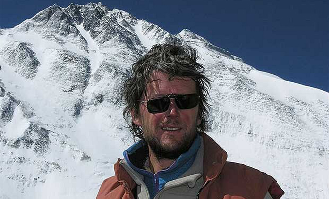 Человек провел ночь на вершине Эвереста: история Линкольна Холла Культура