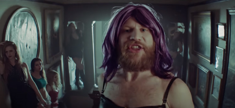 Иван Дорн представил новый клип, снятый дизайнером "Игры престолов" и "Дэдпула" Иван Дорн представил новый клип, снятый дизайнером "Игры престолов" и "Дэдпула" Звезды,Новости о звездах