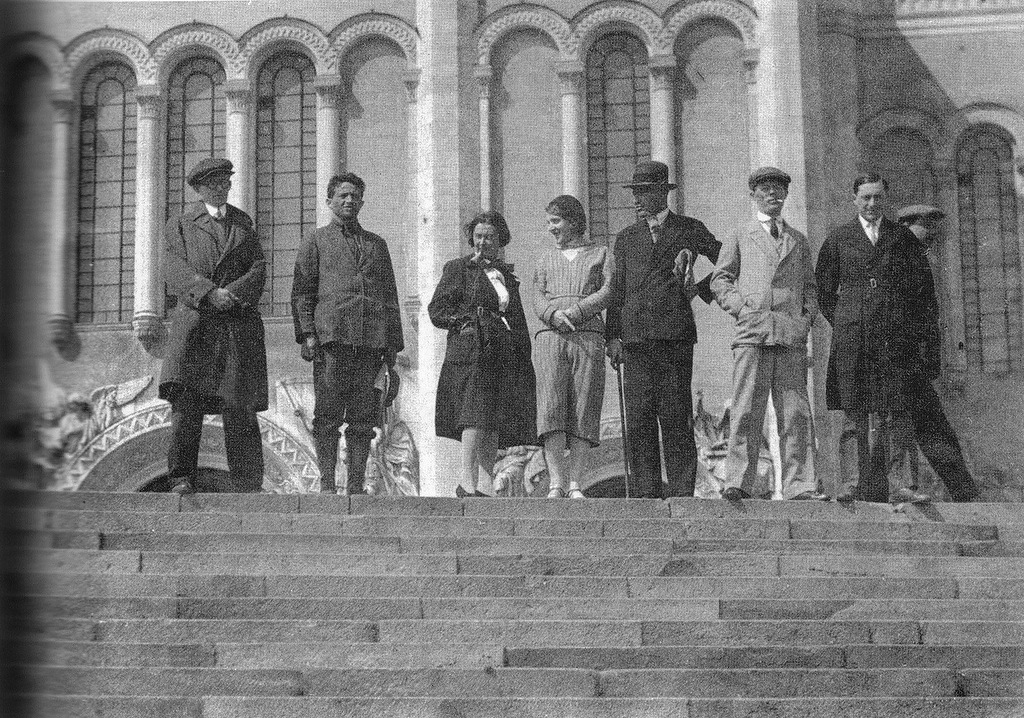 Бендер был соседом Ильфа, а Воробьянинов – дядей Петрова Бендер был соседом Ильфа, а Воробьянинов – дядей Петрова жизнь,история,люди,факты