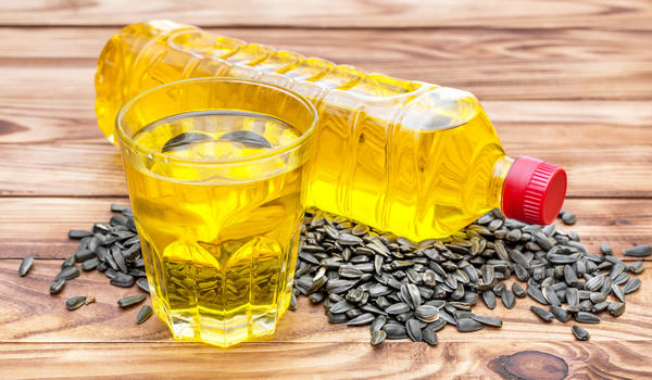 Так ли полезно растительное масло, как мы привыкли думать? вред, здоровье, масло растительное, правильное питание