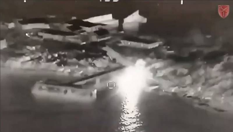 Сражение за остров Змеиный, и москитный флот украина