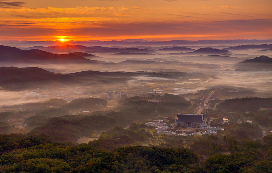 Early morning sunrise view. by Jo Seok Seo on 500px.com