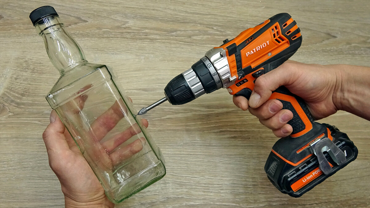 Как просверлить стеклянную бутылку, кафельную плитку или стекло