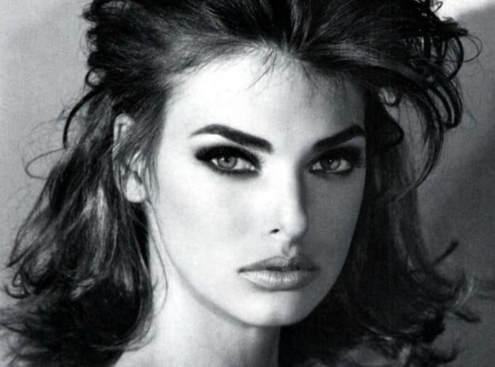 Почему Линда Евангелиста изменилась до неузнаваемости Почему Линда Евангелиста изменилась до неузнаваемости