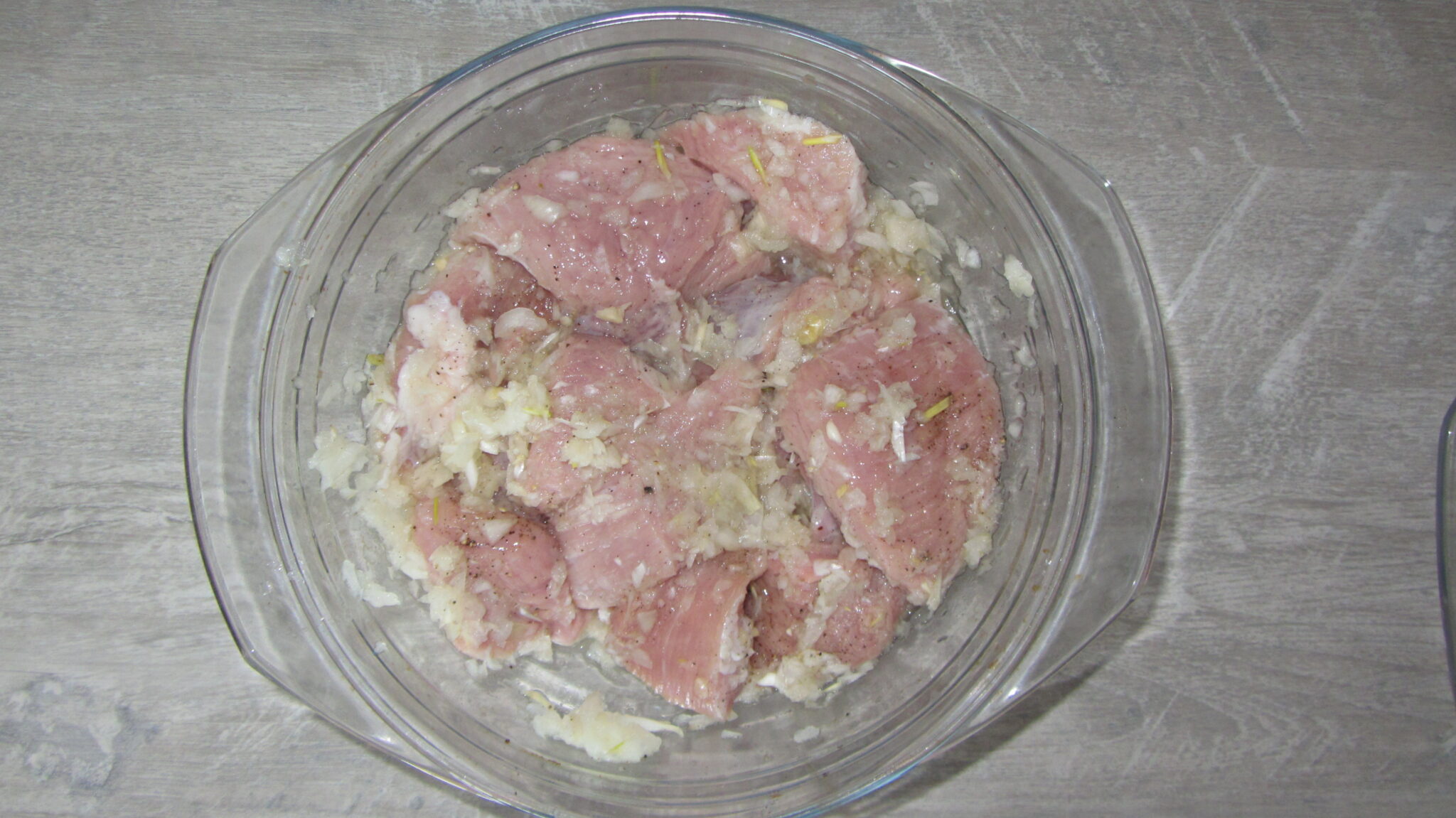 Свиной шашлык в томатном маринаде