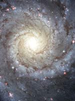 Спиральная  Галактика M74 (фото Хаббла)