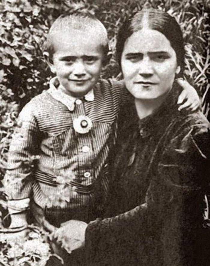 Семейные фотографии советских знаменитостей
