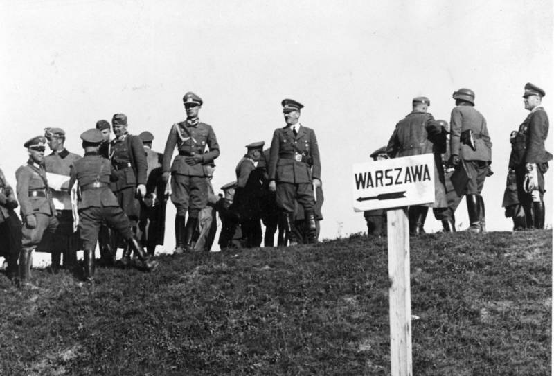 Август 39-го. Пакт и война августа, Гитлера, момент, ненападении, можно, армия, Германии, очень, Сталин, французы, сентября, Гитлер, договор, почемуто, Польшу, после, остановить, просто, Гитлеру, сентябре