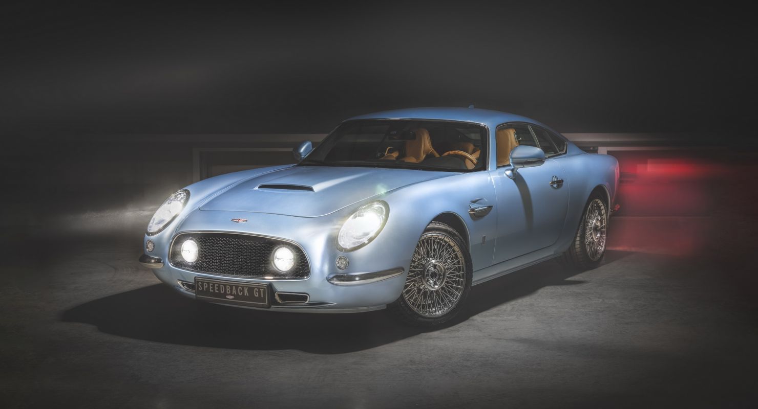 Версия DBA Speedback GT получила место для пикника и индивидуальный набор напитков