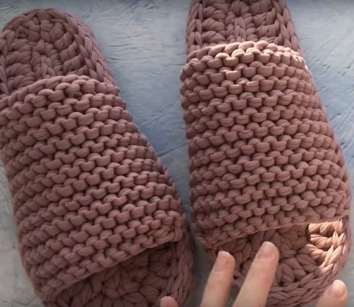 Вяжем тапочки с двойной подошвой из трикотажной пряжи