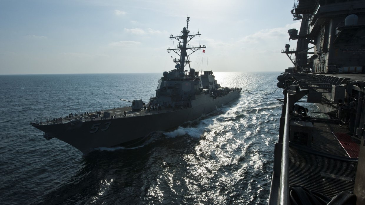 Лазерные установки будут устанавливаться на боевых кораблях ВМС США
