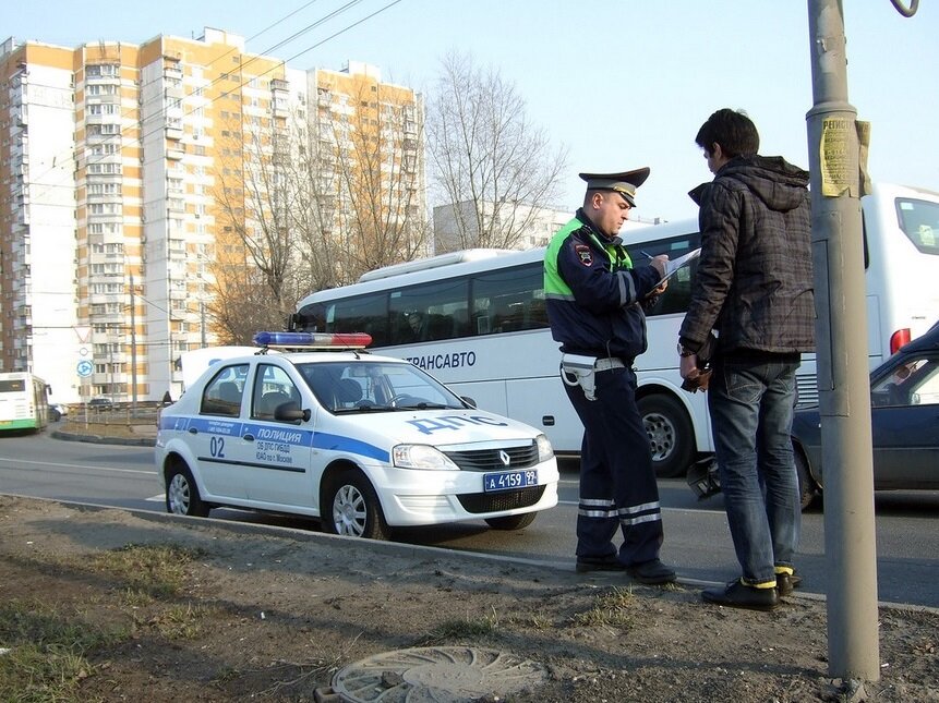 Какие пункты правил и законов нужно знать, общаясь с инспектором ДПС