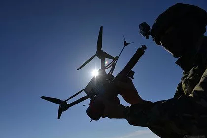 В Херсонской области сообщили об уничтожении дронами украинских вышек РЭБ
