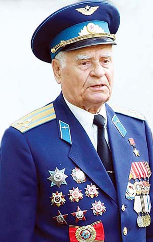 Герой воздушной пехоты.Денисенко Григорий Кириллович Война и мир