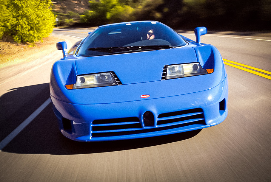 Крестный отец: великому Bugatti EB110 исполнилось 30 лет Читальный зал