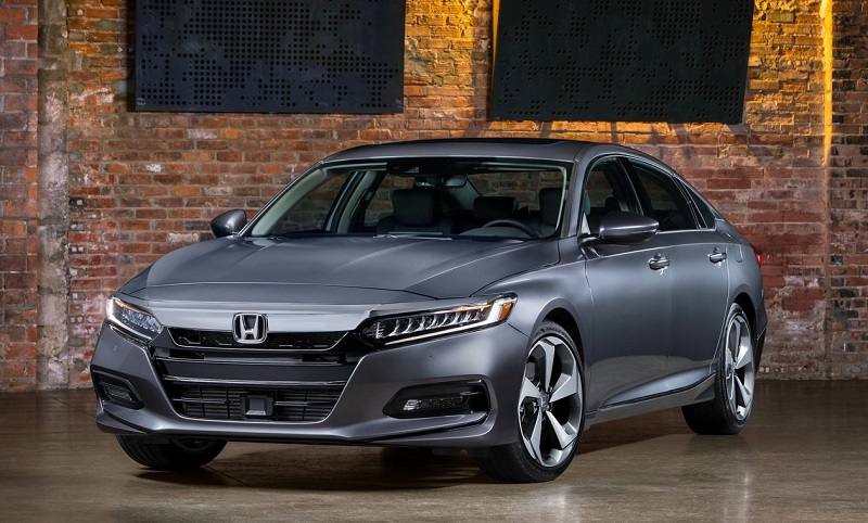 Honda вернет Accord и Civic в Россию