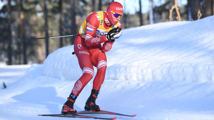 Россияне призвали лыжницу Непряеву поберечь здоровье после перелома руки