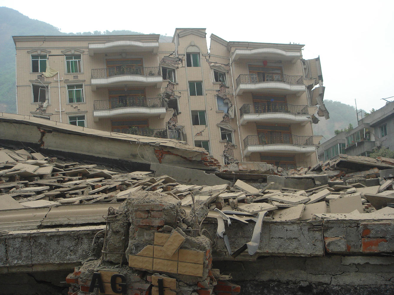 Сычуаньское землетрясение