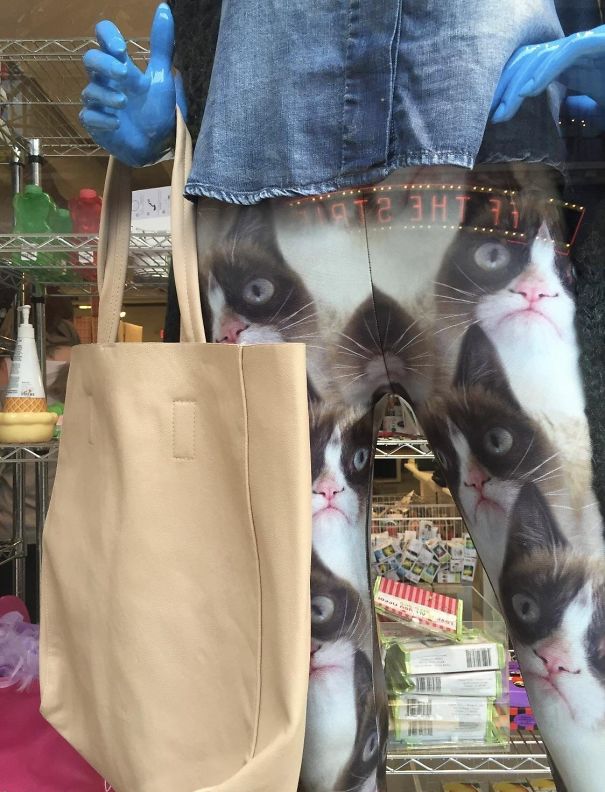 Горе-дизайнеры - 10 ужасных модных провалов, на которые невозможно смотреть без слез Горе-дизайнеры - 10 ужасных модных провалов, на которые невозможно смотреть без слез мода