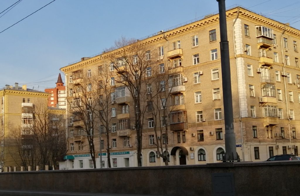 Народная улица в москве