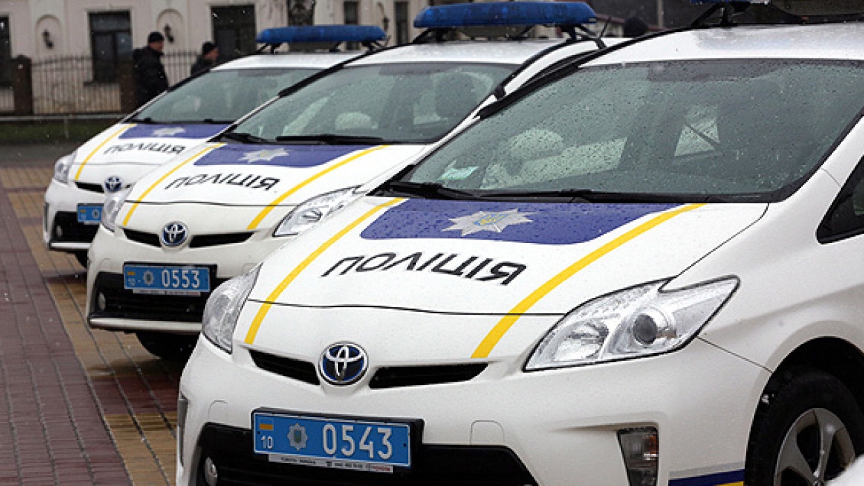 Полиция Одессы задержала американца в футболке с надписью «Россия»