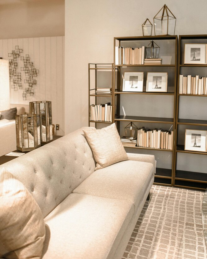Не только у стены: 7 вариантов, где поставить диван в гостиной идеи для дома,интерьер и дизайн