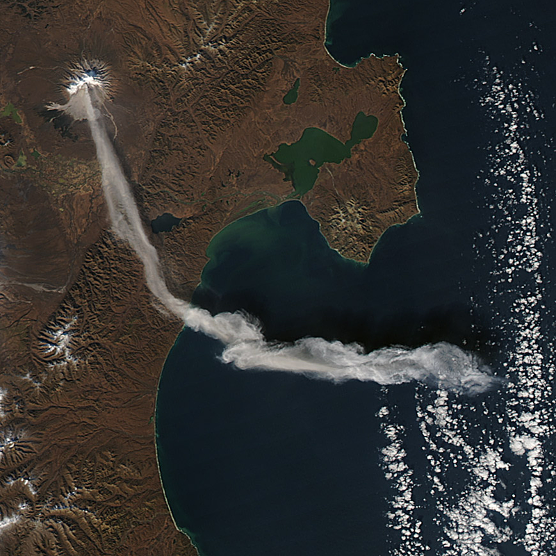 Вулкан Шивелуч на Камчатке снова проснулся и угрожает мощнейшим извержением Вулкан Шивелуч на Камчатке снова проснулся и угрожает мощнейшим извержением вулкан,Камчатка,наука,природа