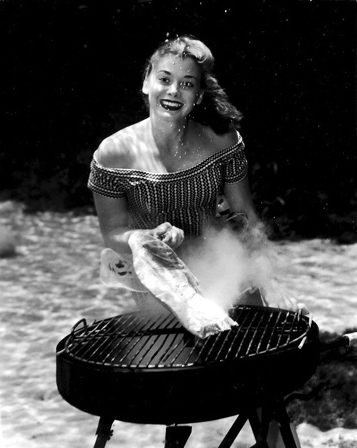 Подводный пин-ап 1938 года: фотографии Bruce Mozert Подводный пин-ап 1938 года: фотографии Bruce Mozert девушки