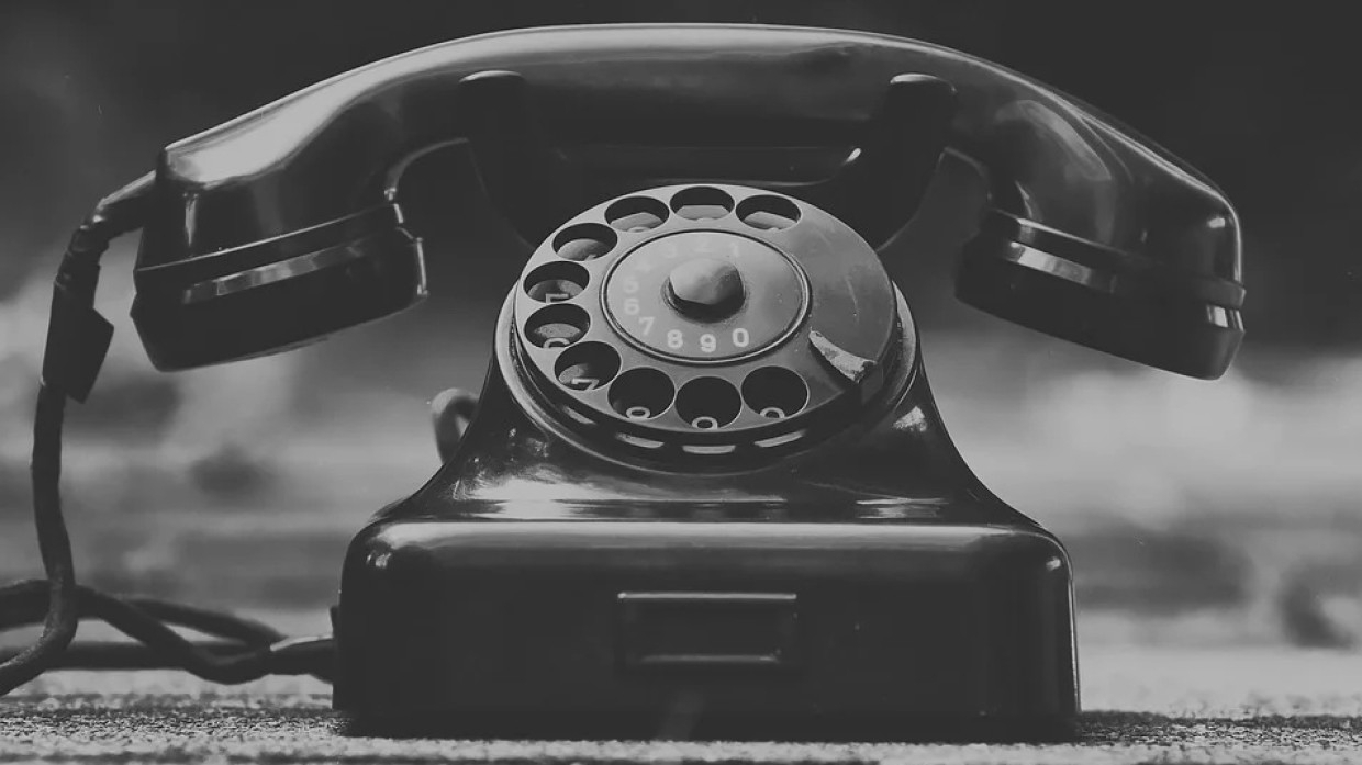 Мошенники научились звонить с телефонного номера жертвы