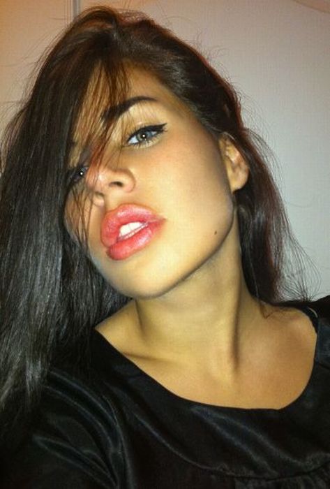 Красивые девушки из социальных сетей  позитив