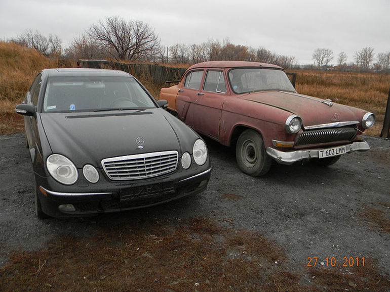 Понадобилось три ГАЗ-21 «Волга» и один Mercedes-Benz W211 E500, чтобы сделать этот проект MercedesBenz, автомобиля, ГАЗ21, «Волга», проекта, шасси, автомобиль, кузова, детали, чтобы, полностью, кузовными, соединив, внешними, использовать, удалось, панелями, «Волги»Под, бензиновый, капотом