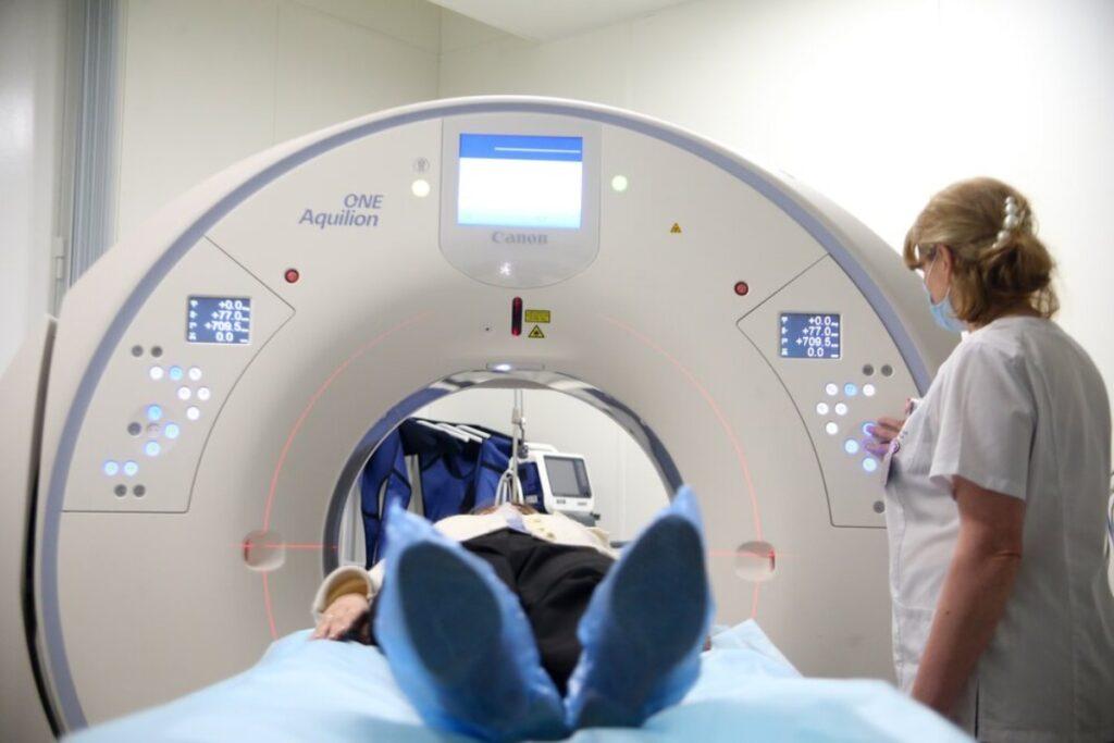 Онколог: некоторые запахи указывают на опухоль мозга