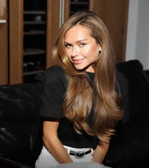 Стеша Маликова, Люся Чеботина, Юрий Колокольников с женой посетили светский ужин в Санкт-Петербурге Стеша, Чеботина, МаликоваСтеша, Маликова, Колокольников, светская, кожаные, МаликоваАлеко, косухуСтеша, образу, добавив, брюки, надела, ЧеботинаЮрий, Певица, платье, чёрном, образ, вечерний, также