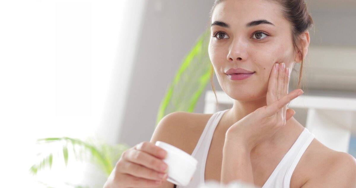 Ваша кожа – это первое, на что обращают внимание люди при общении с вами. Именно поэтому, забота о ней должна быть первостепенной задачей для каждой женщины.-3