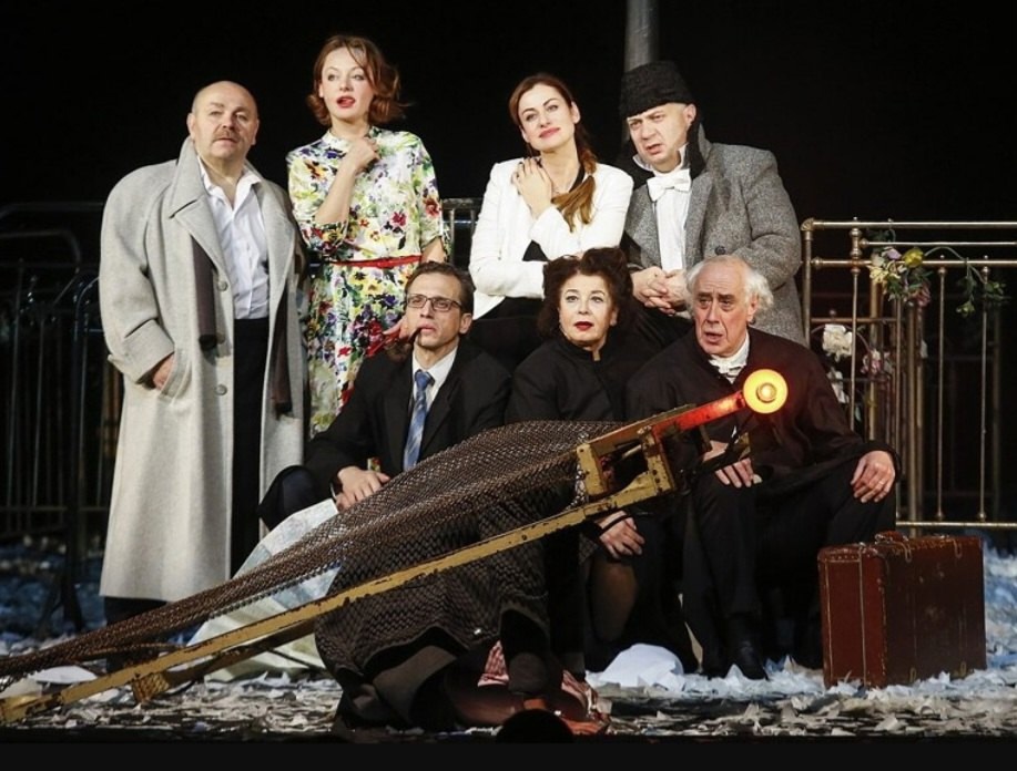 Афиша комедийных спектаклей в Санкт-Петербурге: что выбрать?