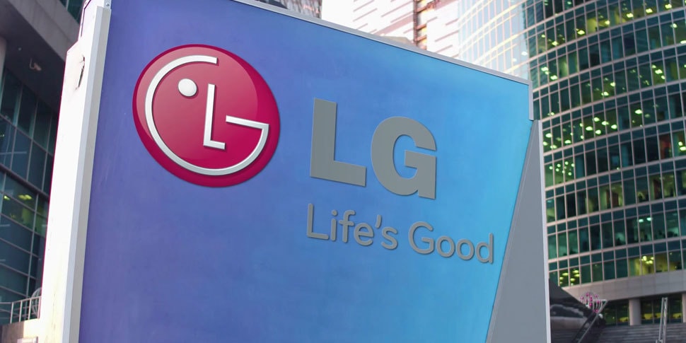 LG запатентовала растягивающийся смартфон LG