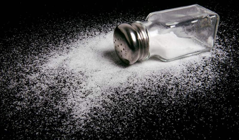 Что делает соль с нашим здоровьем